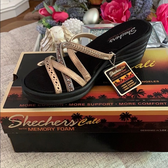 skechers cali with memory foam